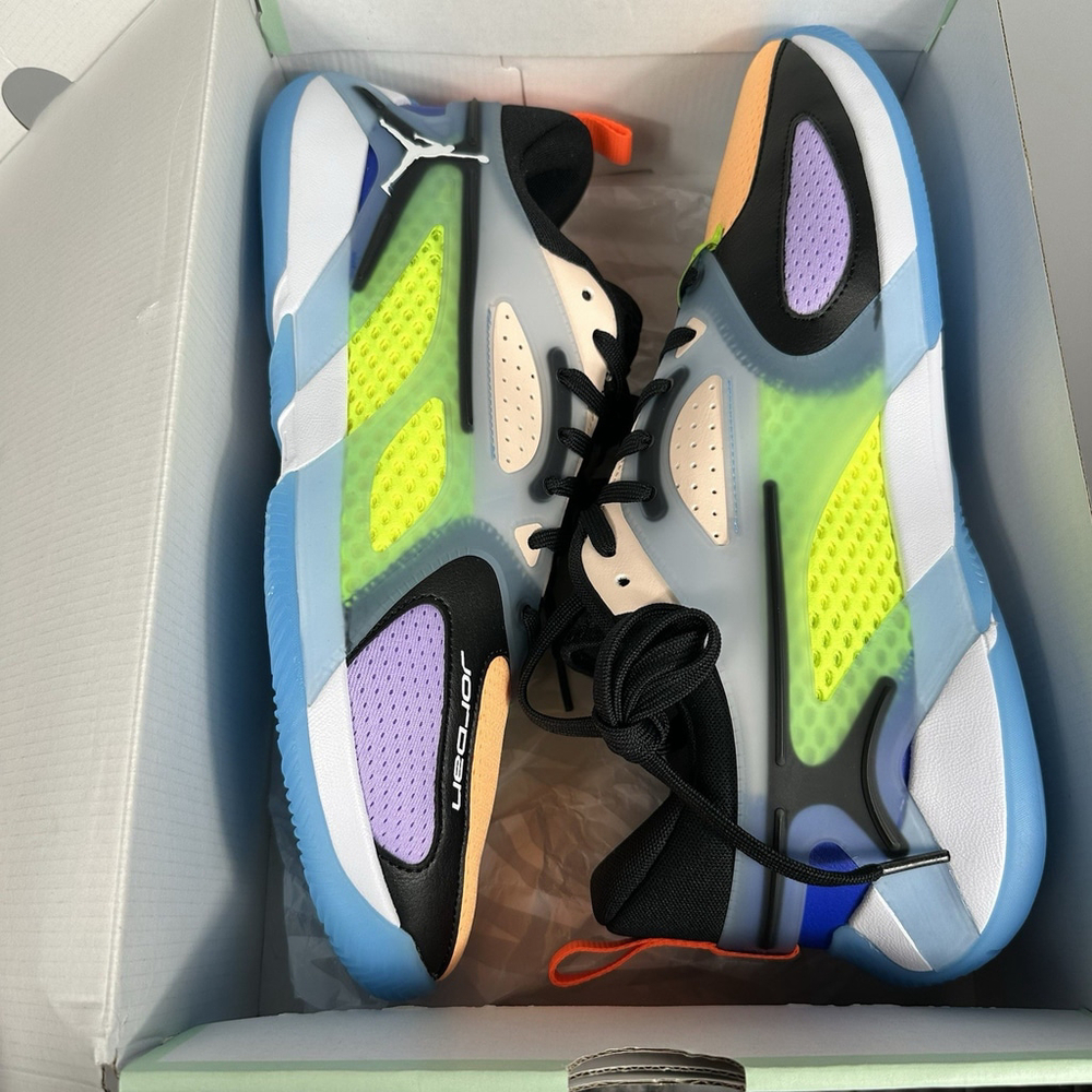Air Jordan Heir Basketball Sneakers Size Men’s 12/Women’s 13.5 Multi Color - Picture 6 of 9